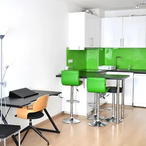  Apartament Maria'S Family Home With Free Parking