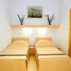 3* Konukevi Centrooms House